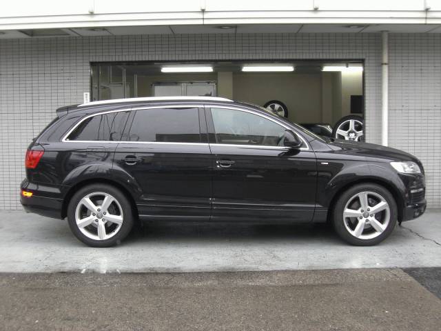 AUDIAudi Q7 3.6 FSI quattro S-line　　　　　　　 (売約済み)0000000763