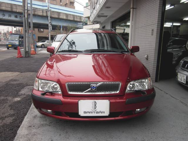 VOLVOV40 NORDIC　　　　　　　 (売約済み)0000002328