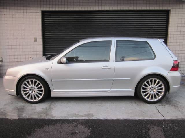 フォルクスワーゲンGOLF R32 DSG        　　　  (売約済み)0000004689