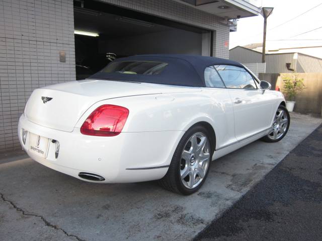 BENTLEYCONTINENTAL GTC 6.0 4WD 　　　　　　　　　　　（08y後期）(売約済み)0000004888