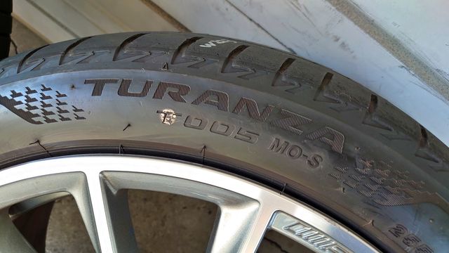 メルセデス・ベンツメルセデスAMG◆W223純正AMG◆20インチタイヤ、ホイール◆（399）1359402