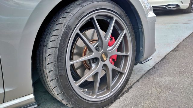 フォルクスワーゲンフォルクスワーゲン ゴルフGTI BBS鍛造18インチホイール、アクラポヴィッチマフラー0000013771